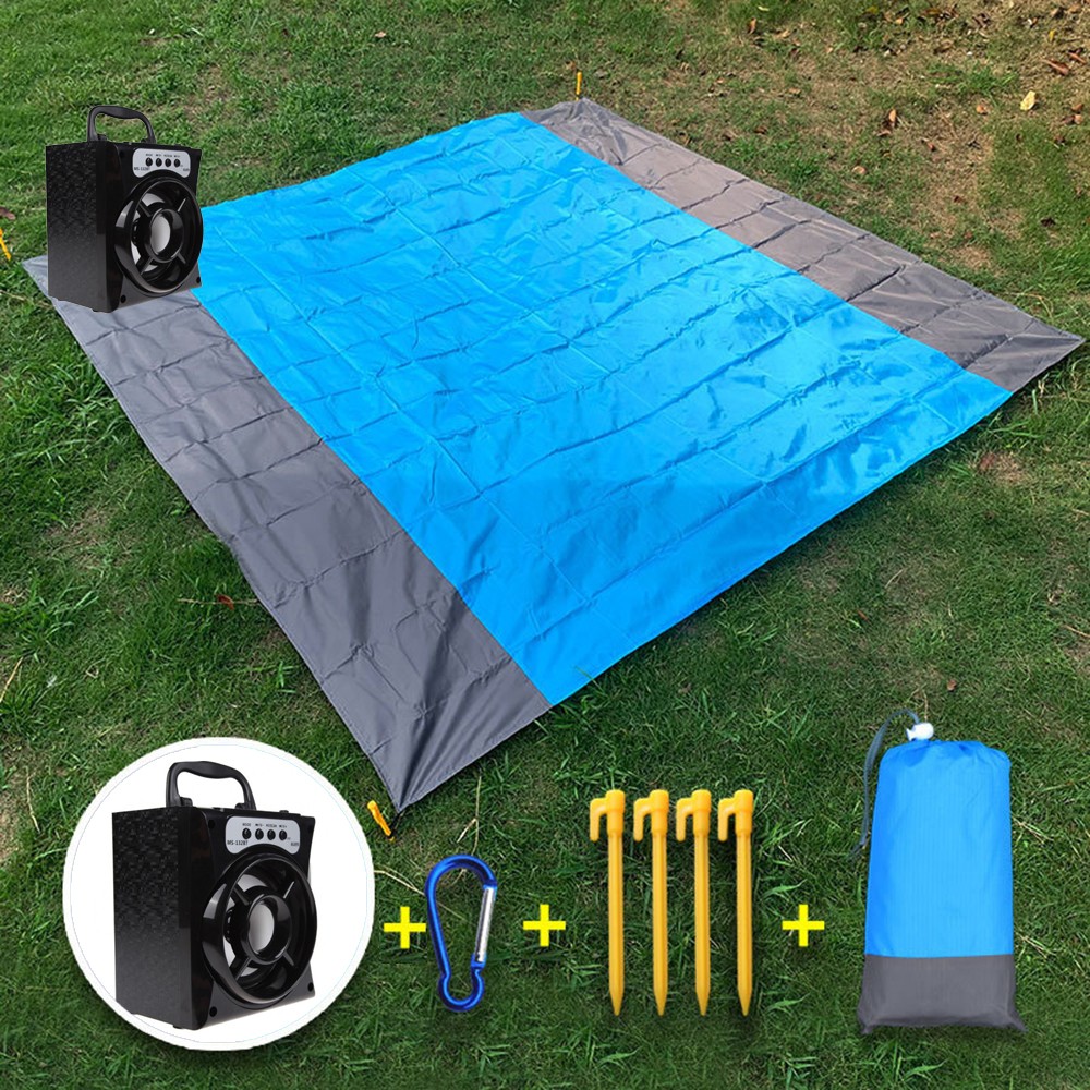 Nou! Pachet promotional boxa portabila si covor impermeabil pentru plaja sau camping